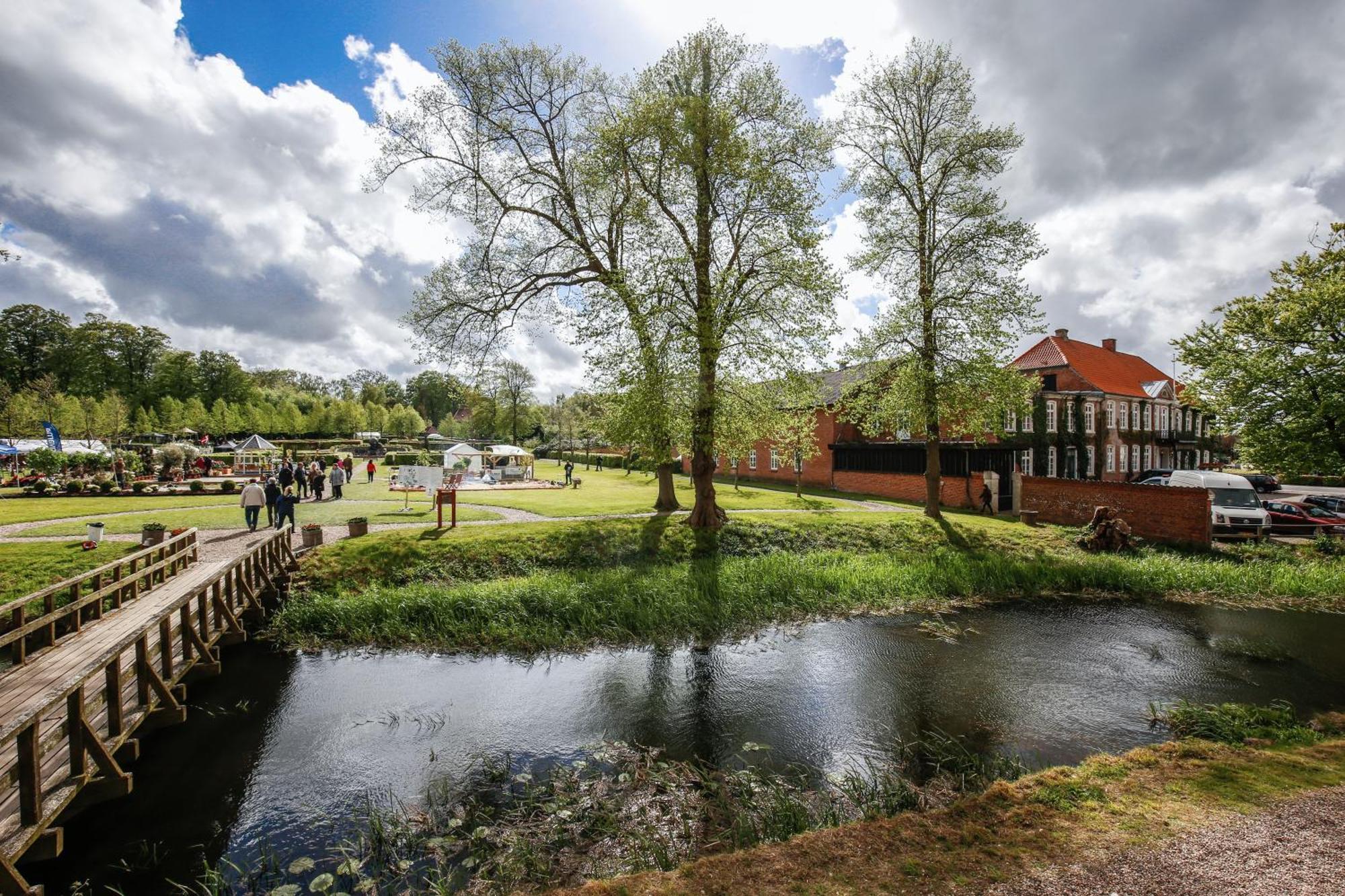 Den Gamle Kro Ved Gram Slot Exterior foto